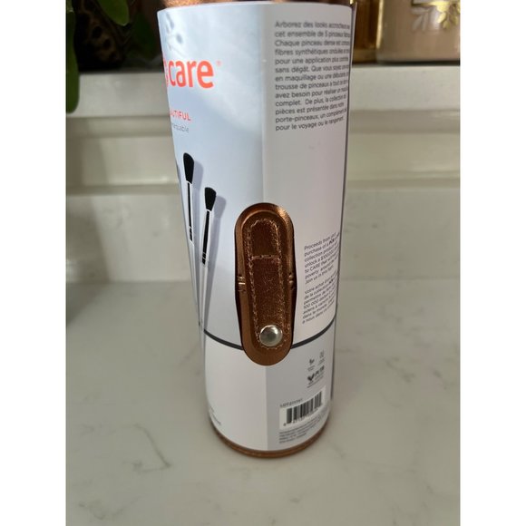 PÜR x CARE 5-Piece Brush Set with Holder - Picture 5 of 6